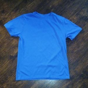 Boy's blue short sleeve t-shirt